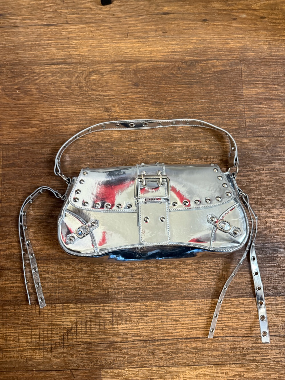 Vintage Y2K silver shoulder bag hard to find 2000s era